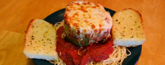 Pasta and garlic bread